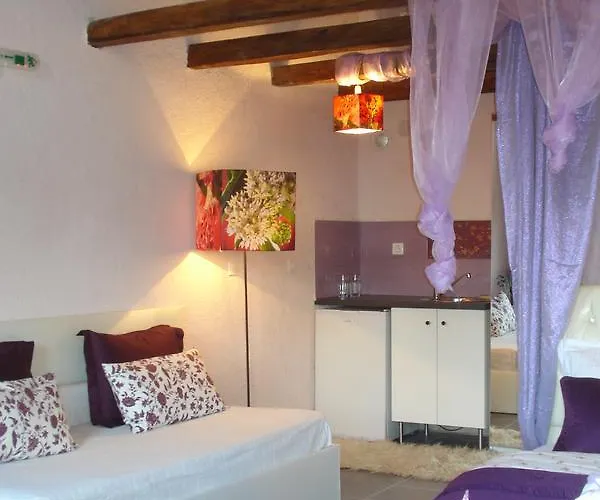 公寓 Archontiko Althaia